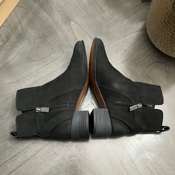 Vionic Women's Sienna Boots - Picture 6 of 11